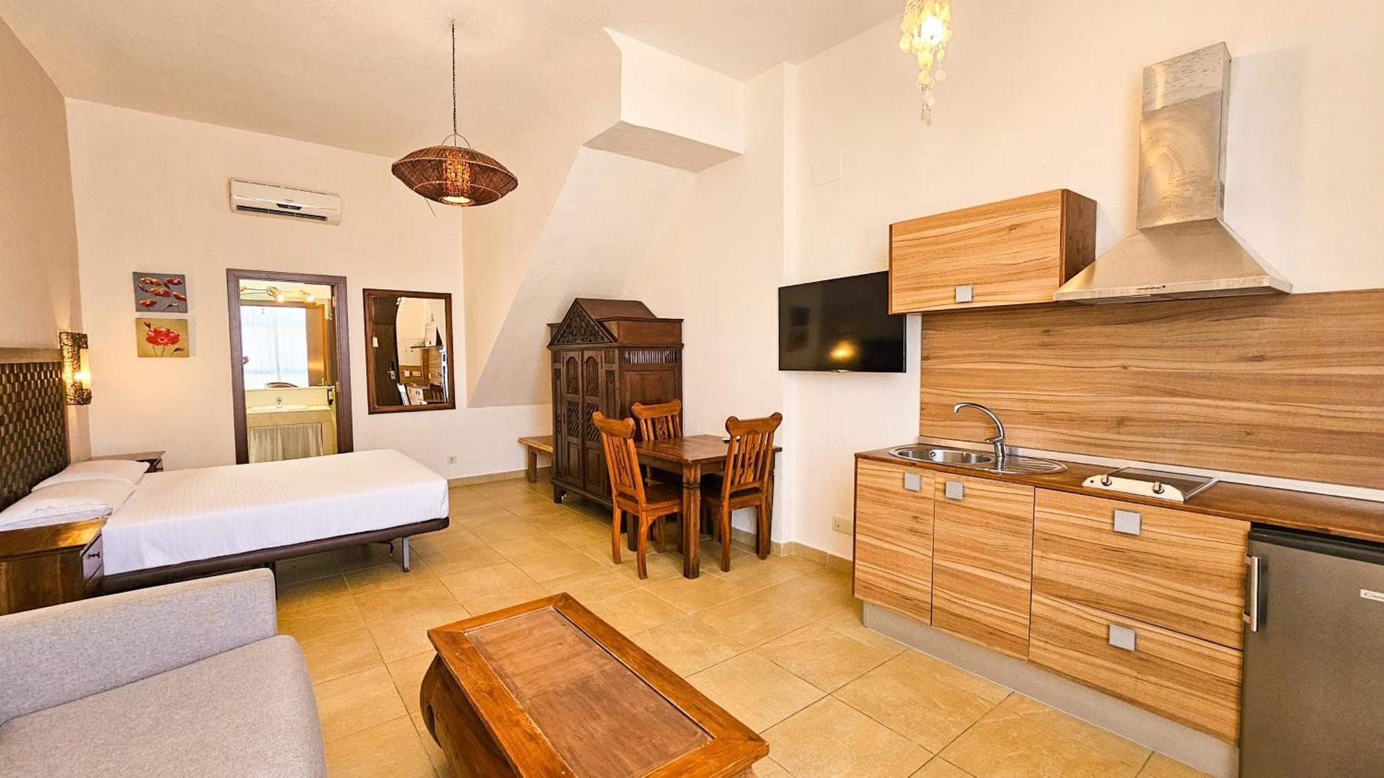 Zahara Sol Villas Y Apartamentos By Qhotels Zahara de los Atunes Εξωτερικό φωτογραφία