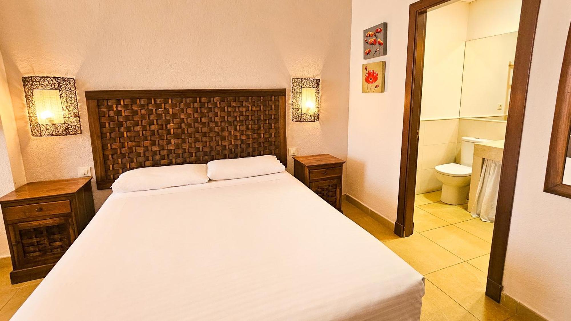Zahara Sol Villas Y Apartamentos By Qhotels Zahara de los Atunes Εξωτερικό φωτογραφία