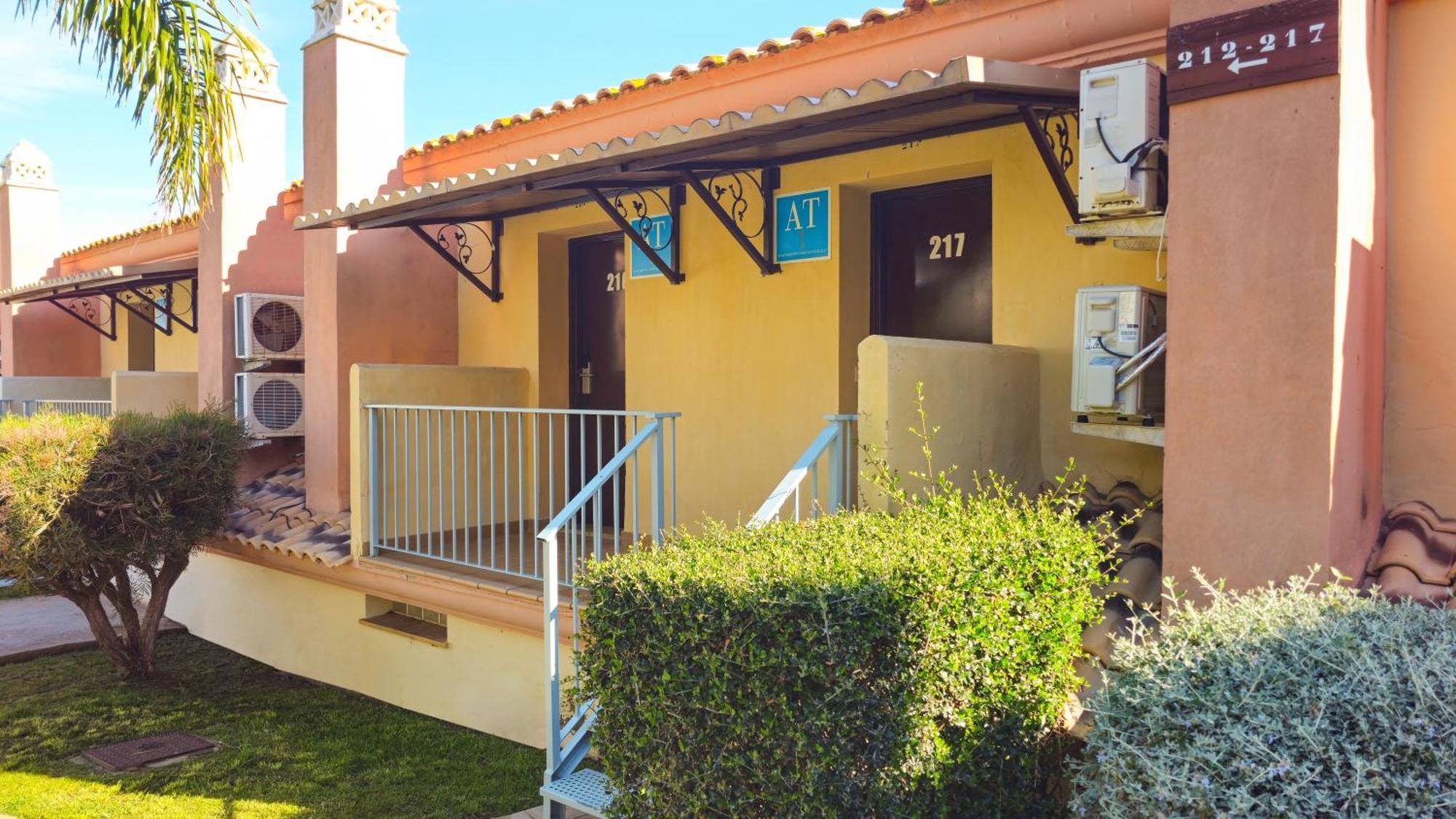 Zahara Sol Villas Y Apartamentos By Qhotels Zahara de los Atunes Εξωτερικό φωτογραφία